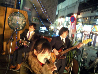 rojiyokolive