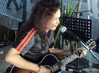 rojiyokolive