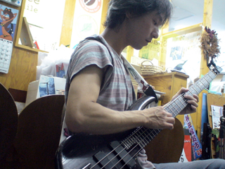 rojiyokolive